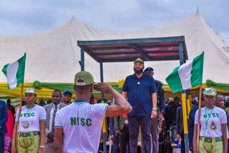 Niger gov gifts corps members N200,000 each, budgets N5bn for NYSC camp